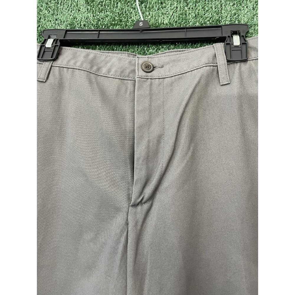 Magellan Outdoors Men’s Gray Pants Size 36W x 34L Pockets Button - Picture 4 of 12